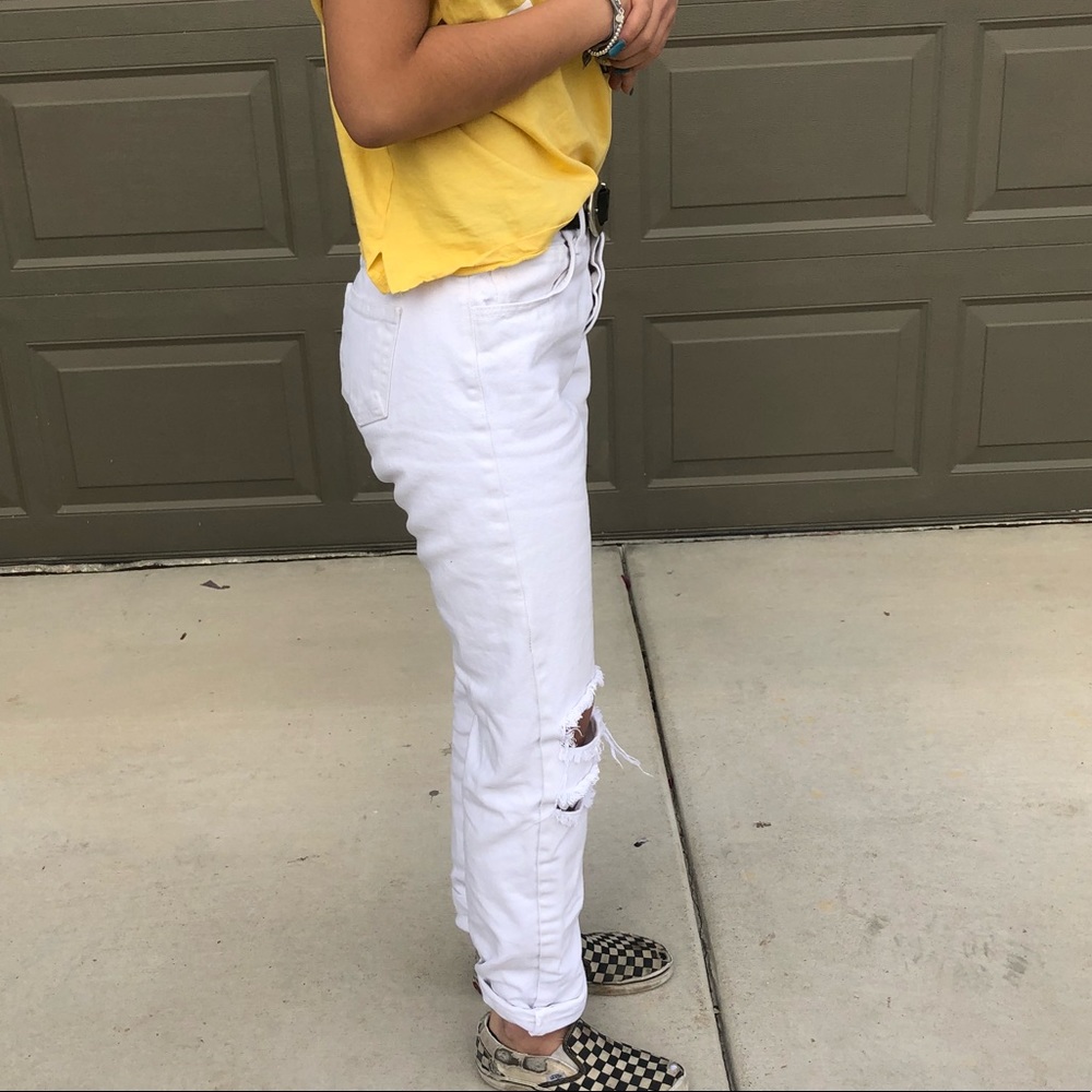 SOLD ⛔️⛔️⛔️Modeling white brandy Boyf jeans